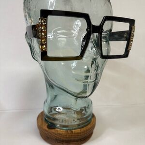 LARGE FASHION FRAMES WITH CLEAR STONES